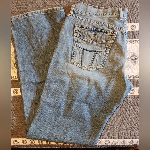 Lucky Brand jeans - Picture 1 of 6